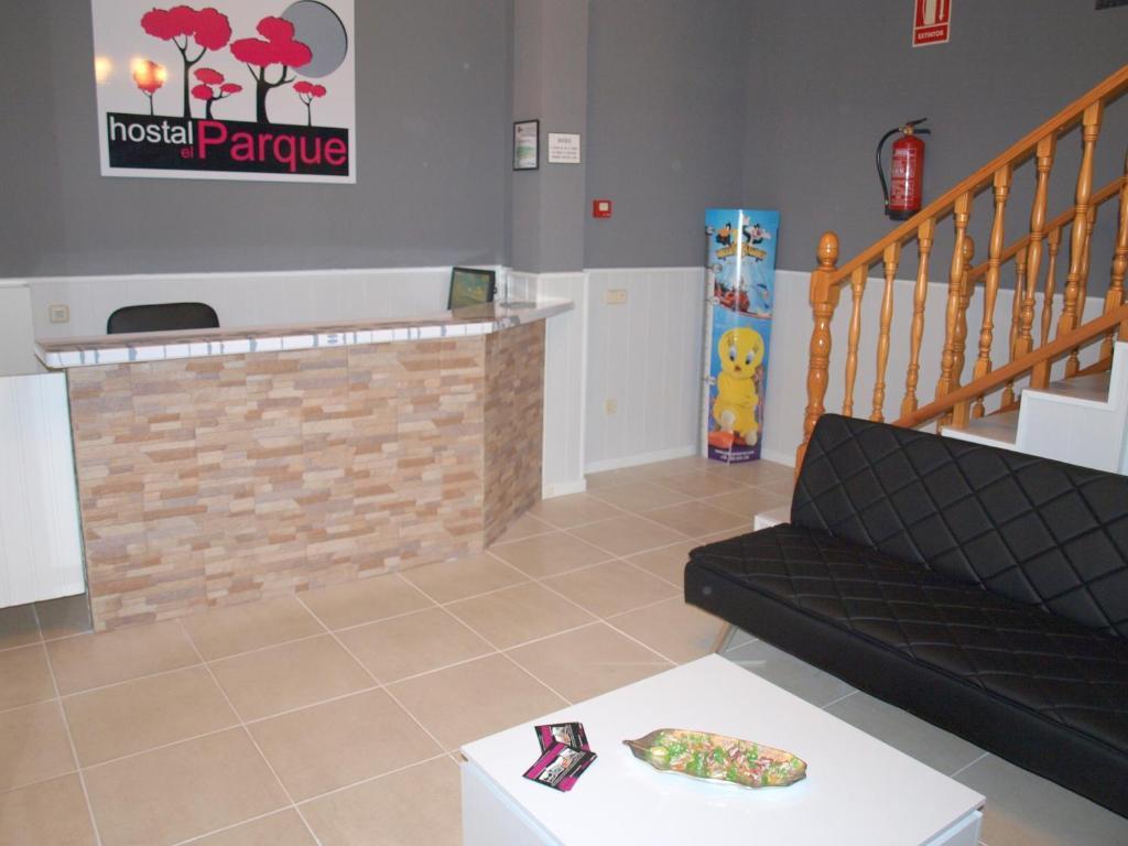 Hostal El Parque San Martin De La Vega Exterior photo